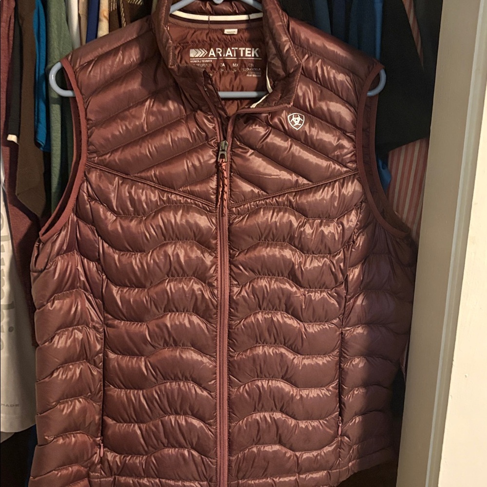 Ariat Maroon Quilted Vest